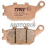 Brzdové destičky -TRW- MCB634SH, Honda CB/CBF/CBR/CMX/CRF/NC/NT/VT/VTR/VTX/XL 500-1100cc (1992-2025); Kawasaki EN/EX/KLV/KLZ/Z 650-1000cc (2004-2024); Suzuki DL/GSF/GSR/GSX/GSX-S/SV 650-1250cc (2002-2025); Yamaha FZ/FJ/MT/XJ6/XSR/YZF-R 600-1000cc (2003-20