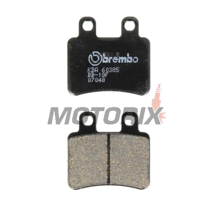 Brzdové destičky -BREMBO- 07048CC, Derbi Boulevard 125, Cross City 125, Senda 125, Terra 125 (2003-2008), Italjet Jet Set, Millenium 100-150 (2001-2003), Peugeot Elyseo 125, 150, Elystar 50, Satelis 125, 250, 600 (2000-2007)